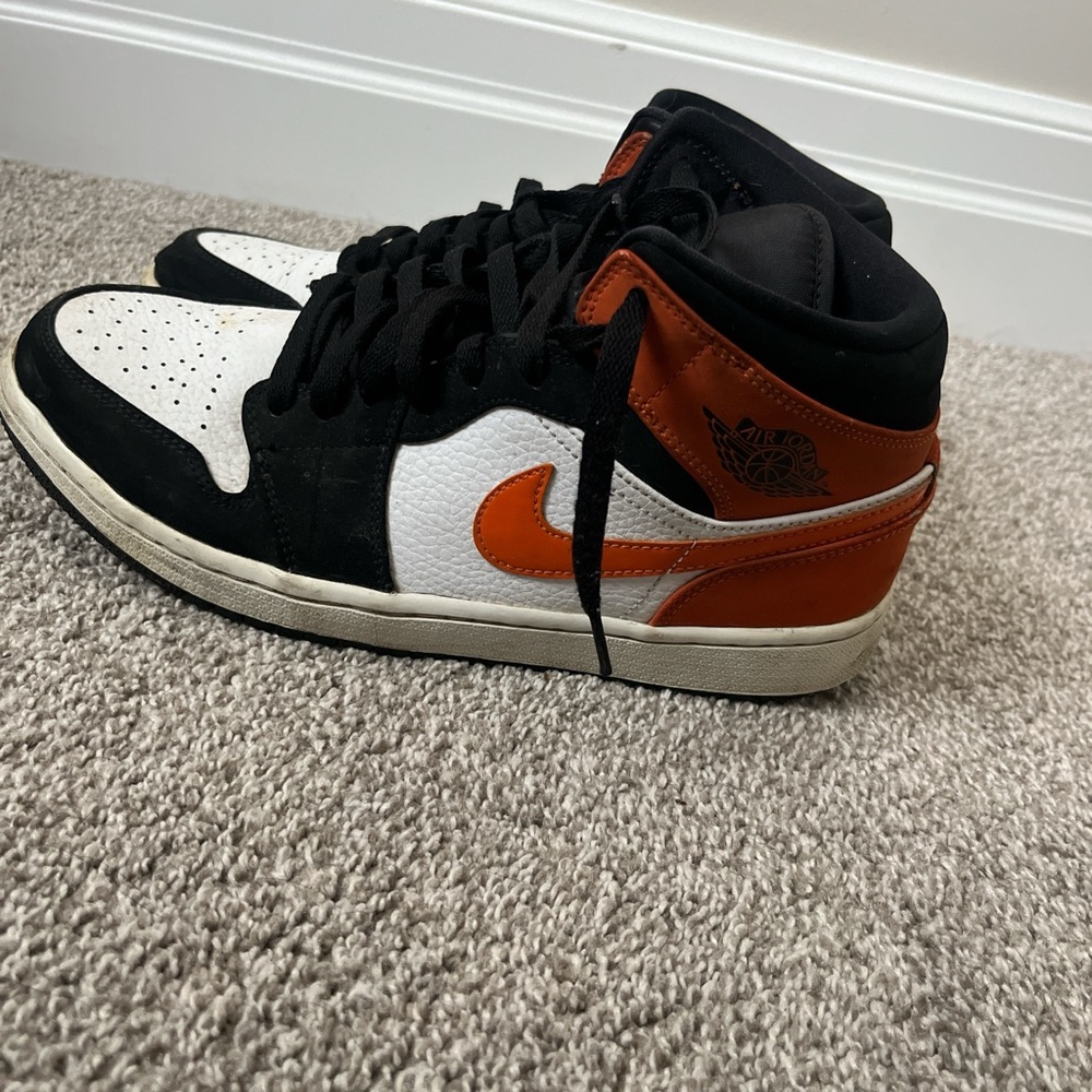 Nike Air Jordan High Tops Black White Orange